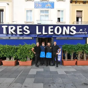 https://hotel-tres-leones.catalonia-hotels.com